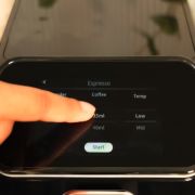 Espressor automat WIFI Daver, 20 bar, 1350W, 12 tipuri de bauturi, ecran tactil, rasnita metalica cu 15 reglaje, aplicatie SmartLife/Tuya, negru